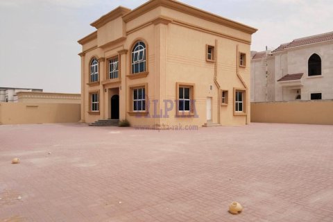 5 bedrooms Villa in Al Riffa, UAE No. 165516 3