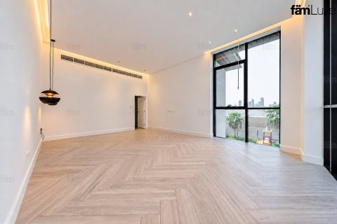 5 bedrooms Villa in Al Barsha, UAE No. 208317 14