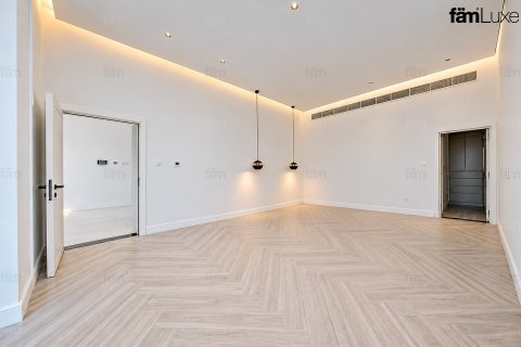 5 bedrooms Villa in Al Barsha, UAE No. 208317 13