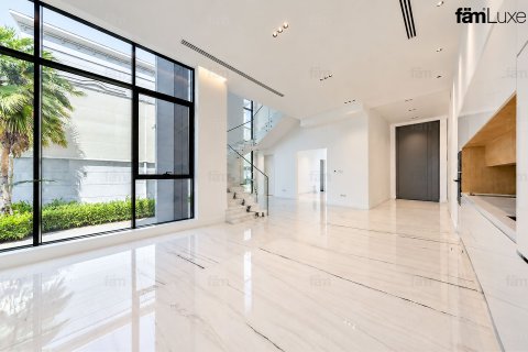 5 bedrooms Villa in Al Barsha, UAE No. 208317 11