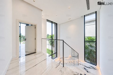 5 bedrooms Villa in Al Barsha, UAE No. 208317 5