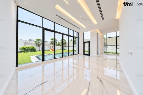 5 bedrooms Villa in Al Barsha, UAE No. 208317 29