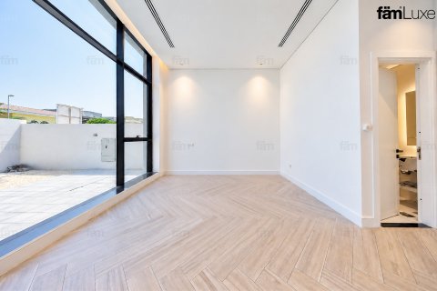 5 bedrooms Villa in Al Barsha, UAE No. 208317 23