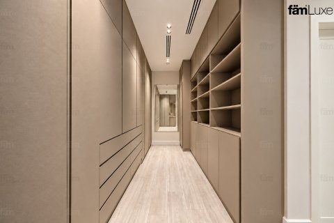 5 bedrooms Villa in Al Barsha, UAE No. 208317 15
