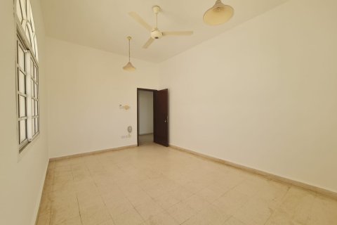 2 bedrooms Apartment in Al Qurm, Oman No. 54384 4
