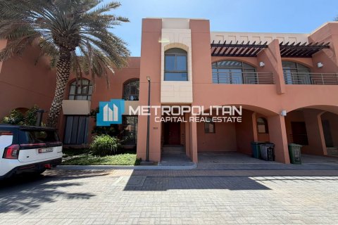 Villa de 5 chambres à Abu Dhabi, UAE No. 149964
