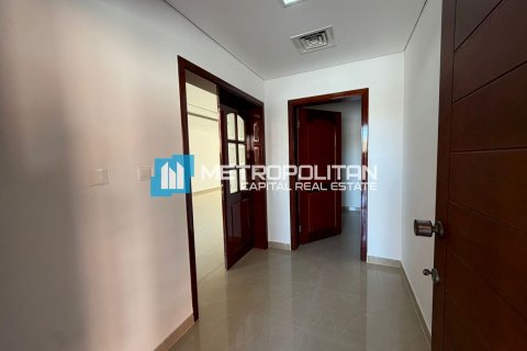 Villa de 5 dormitorios en Abu Dhabi, UAE No. 149963 11