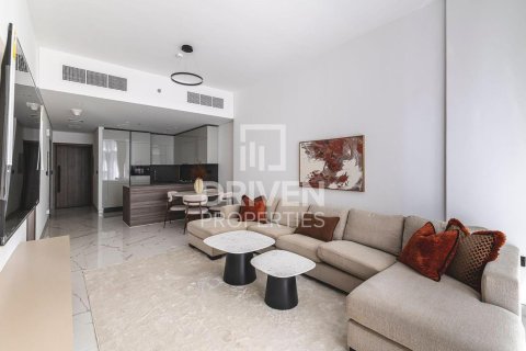 1 bedroom Apartment in Business Bay, UAE No. 193695 7
