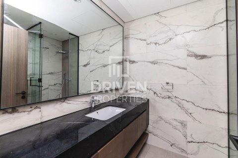 1 bedroom Apartment in Business Bay, UAE No. 193695 9