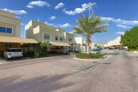 4 bedrooms Villa in Al Reef, UAE No. 12290 20