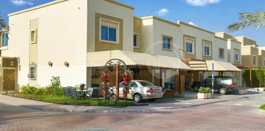 4 bedrooms Villa in Al Reef, UAE No. 12290