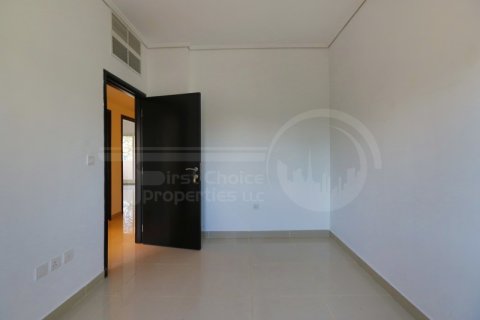 4 bedrooms Villa in Al Reef, UAE No. 12290 12