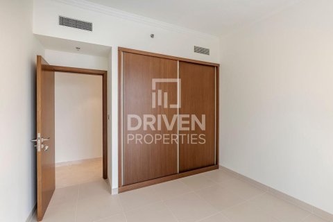 3 bedrooms Apartment in EMAAR Beachfront, UAE No. 191582 8