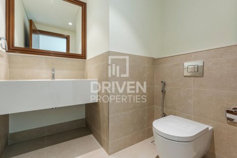 3 bedrooms Apartment in EMAAR Beachfront, UAE No. 191582 18