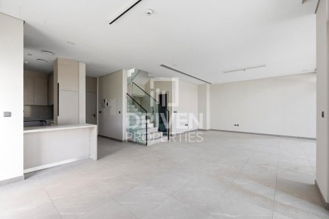 Townhouse de 4 dormitorios en Mohammed Bin Rashid City, UAE No. 191586 6