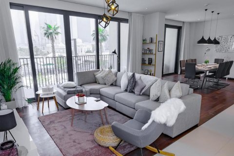 Apartment de 2 dormitorios en CENTRAL PARK City Walk, UAE No. 95147