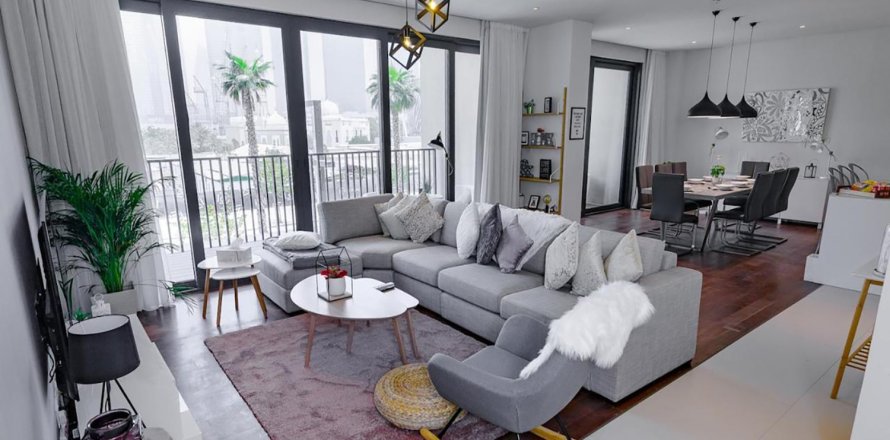 Apartment de 2 dormitorios en CENTRAL PARK City Walk, UAE No. 95147