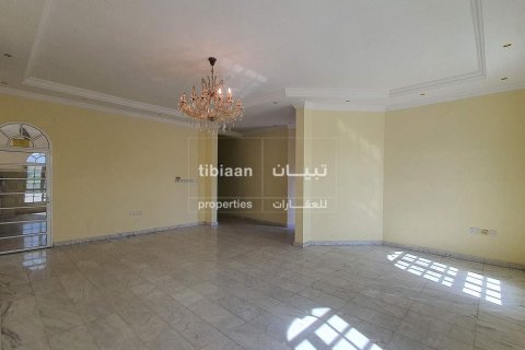 4 bedrooms Twin Villa in Muscat, Oman No. 53908 4