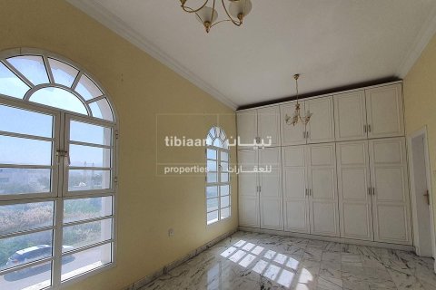 4 bedrooms Twin Villa in Muscat, Oman No. 53908 9