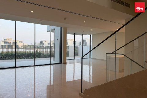 5 bedrooms Villa in Dubai Hills Estate, UAE No. 210738
