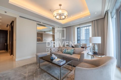 Квартира с 2 спальнями в The Address Residence Fountain Views, ОАЭ №192613
