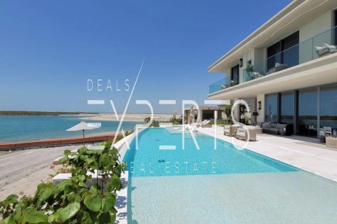 Villa de 6 chambres à Abu Dhabi, UAE No. 167080