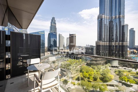 Квартира с 3 спальнями в The Address Residences Dubai Opera, ОАЭ №206715