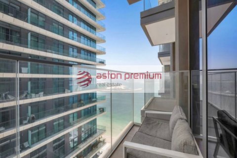 Appartement de 1 chambre à EMAAR Beachfront, UAE No. 208015