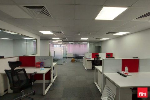 117.1m² Office in Dubai, UAE No. 166872