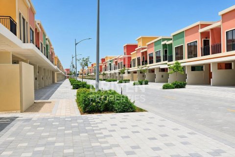 Таунхаус с 5 спальнями в Damac Lagoons, ОАЭ №207105