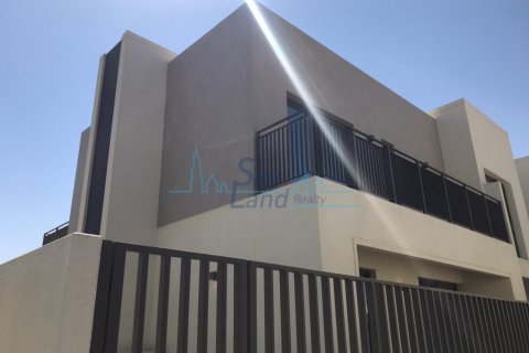 Villa de 3 chambres à Dubai South (Dubai World Central), UAE No. 134484