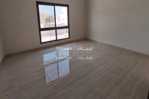 4 bedrooms Twin Villa in Muscat, Oman No. 53556 8