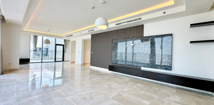4 bedrooms Penthouse in Dubai, UAE No. 208581