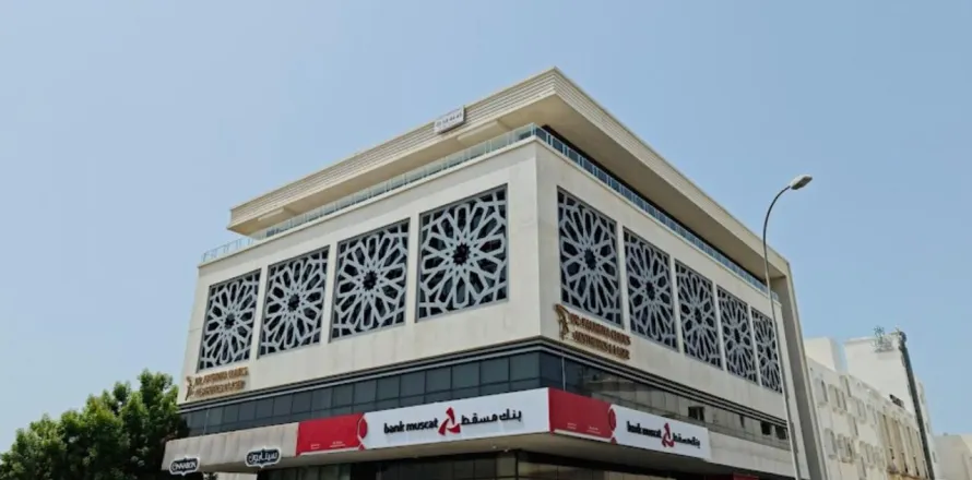 Commercial property de 125m² à Muscat, Oman No. 108483