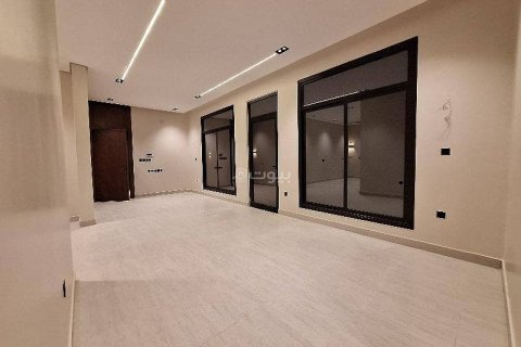 4 bedrooms Apartment in Riyadh, Saudi Arabia No. 59925 10