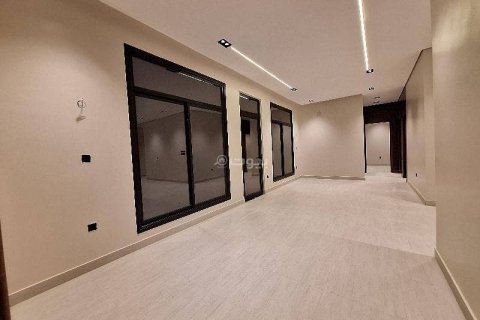 4 bedrooms Apartment in Riyadh, Saudi Arabia No. 59925 7