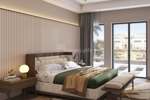 Таунхаус с 4 спальнями в Dubai Land, ОАЭ №167002 4