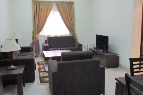 Apartment de 2 dormitorios en Doha, Qatar No. 57384 3