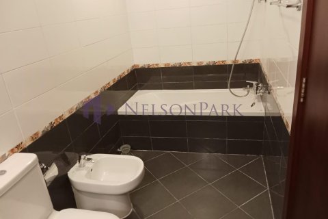 Apartment de 2 dormitorios en Doha, Qatar No. 57383 16