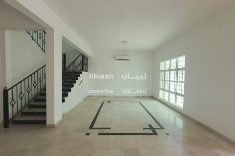 Villa Jumelée de 4 chambres à Muscat, Oman No. 53844 7