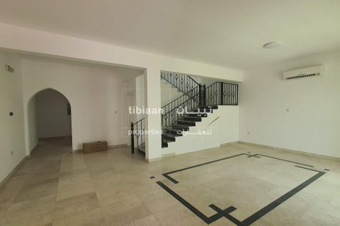 Villa Jumelée de 4 chambres à Muscat, Oman No. 53844 8