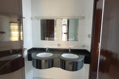 4 bedrooms Townhouse in Muscat, Oman No. 53849 5