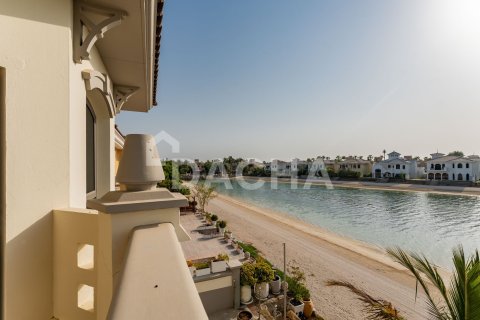 Villa de 5 dormitorios en Garden Homes, UAE No. 198501 8