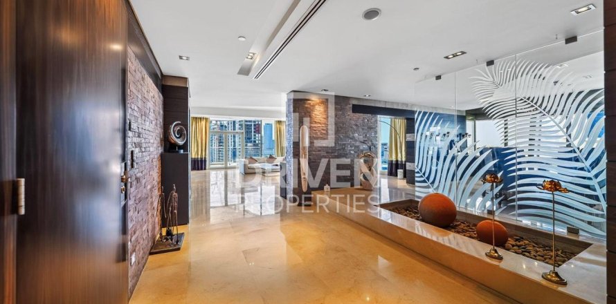Apartment de 4 dormitorios en Dubai Marina, UAE No. 193426