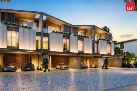 3 bedrooms Villa in Dubai, UAE No. 198647