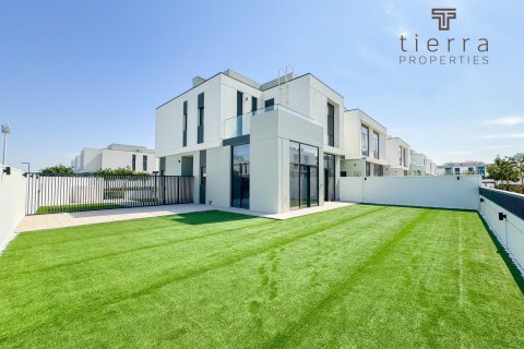 4 غرف نوم فيلا في Al Furjan, الإمارات العربية المتحدة رقم 51241