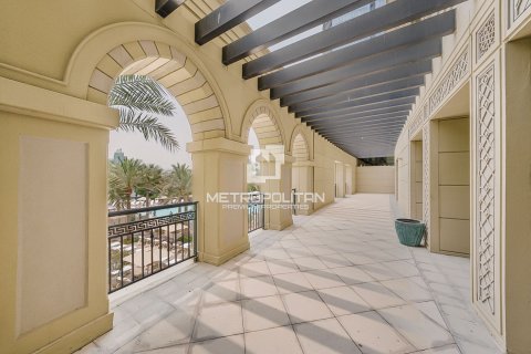 Appartement de 3 chambres à Palazzo Versace, UAE No. 128375