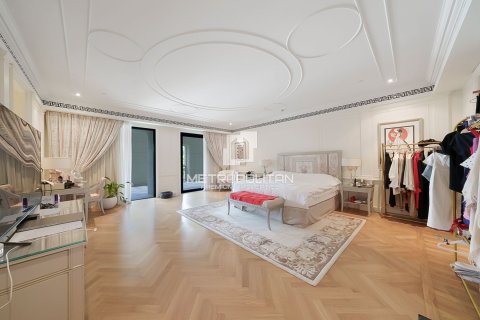 3 bedrooms Apartment in Palazzo Versace, UAE No. 128373 12