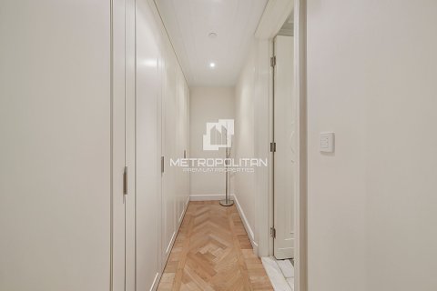 3 bedrooms Apartment in Palazzo Versace, UAE No. 128373 21