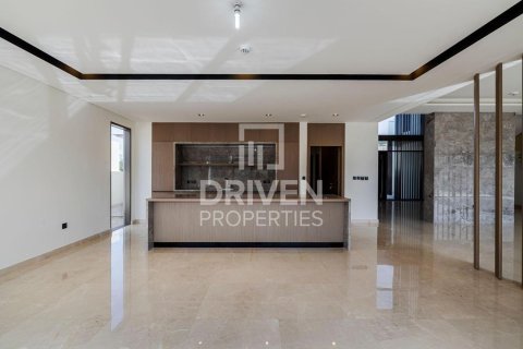 5 bedrooms Villa in Golf Place, UAE No. 192653